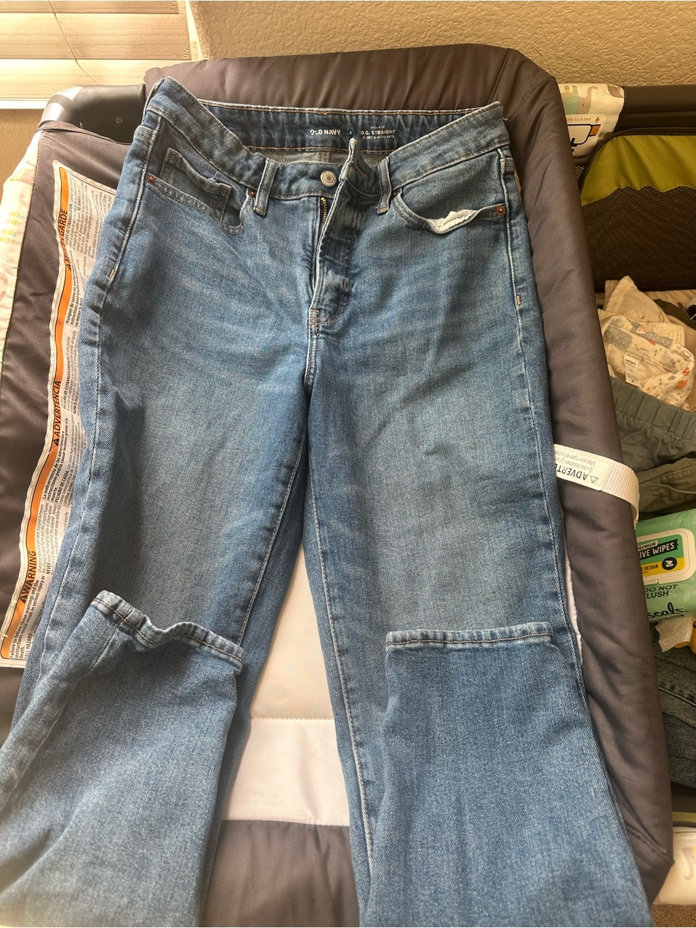 Old Navy women’s Light Blue hight waisted OG Straight Jeans size 8 - Picture 3 of 4